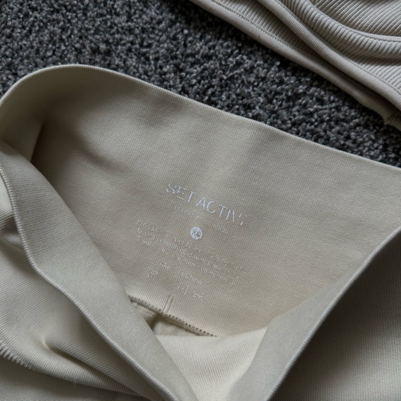 Set Active Beige Set - Picture 4 of 5